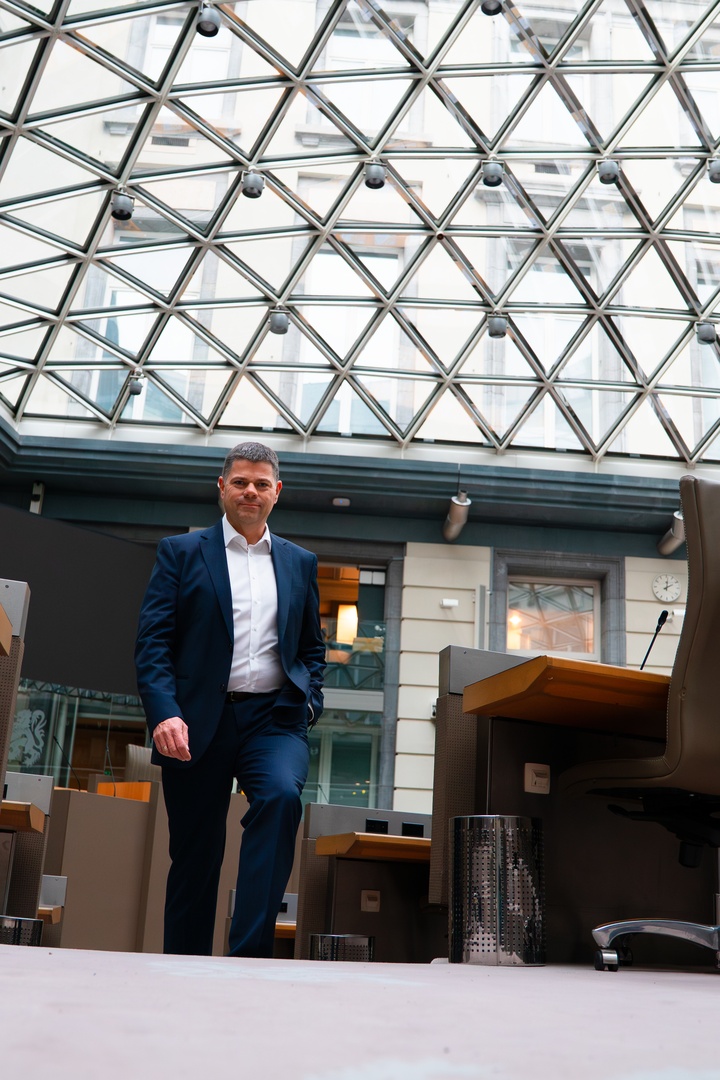 Anders. stelt voor lijststem af te schaffen