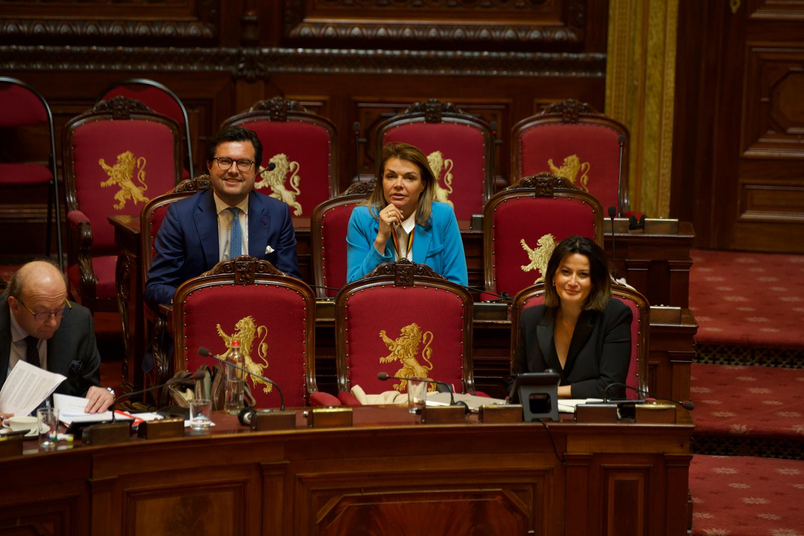 Anders dwingt historische doorbraak af: eerste stap naar afschaffing Senaat is een feit