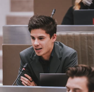 Barend Van Velthoven